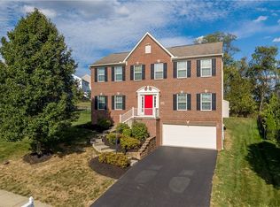 2076 Majestic Dr N, Canonsburg, PA 15317