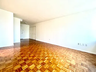 Rented by Addison Property Group