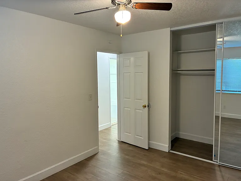 225 Tahoe Ave #B — Photo 10