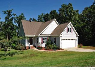 110 Hillendale Dr, Pittsboro, NC 27312