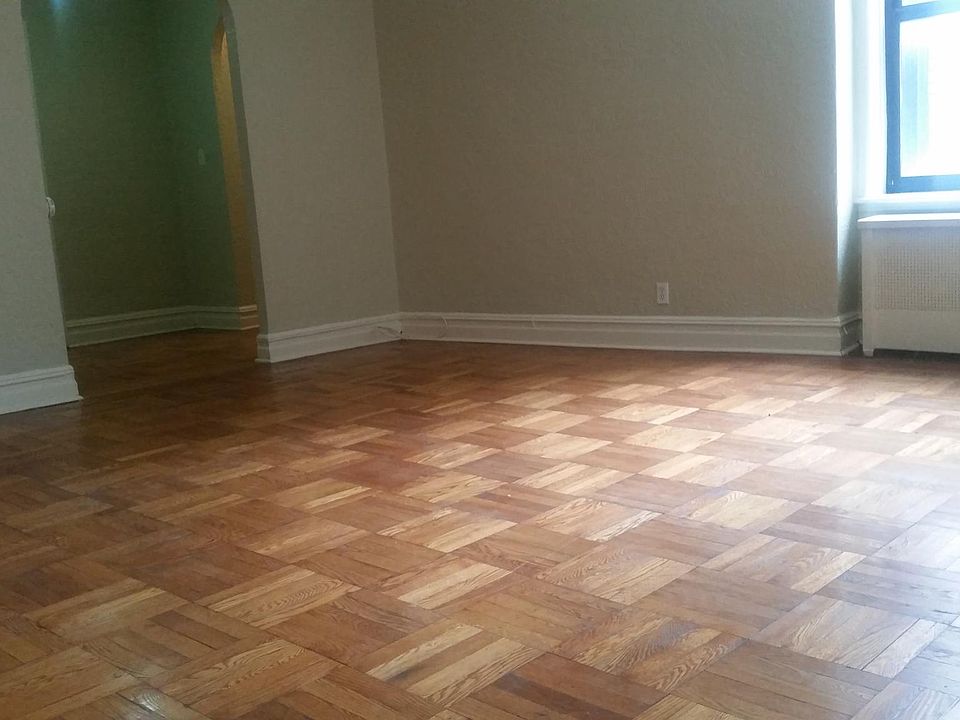 2nd image of 1625 Rockaway Pkwy APT 2B