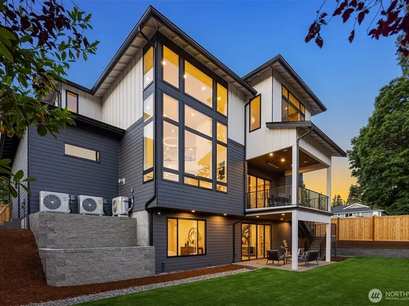 16039 NE 3rd Street, Bellevue, WA 98008
