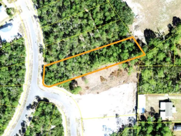 147 Lakes On The Bluff Dr, Eastpoint, FL 32328