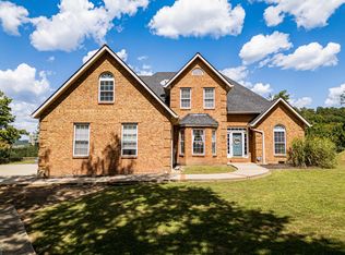 43 Hickory Dr, Barboursville, WV 25504