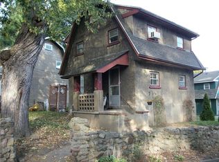 8 Drumore Cres, East Rochester, NY 14445