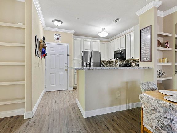 2nd image of 8434 Walerga Rd APT 128