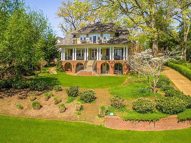 1658 Hillcrest Ave. EX MLS-1