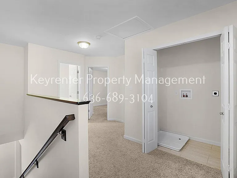 2645 Winding Valley Dr — Photo 16