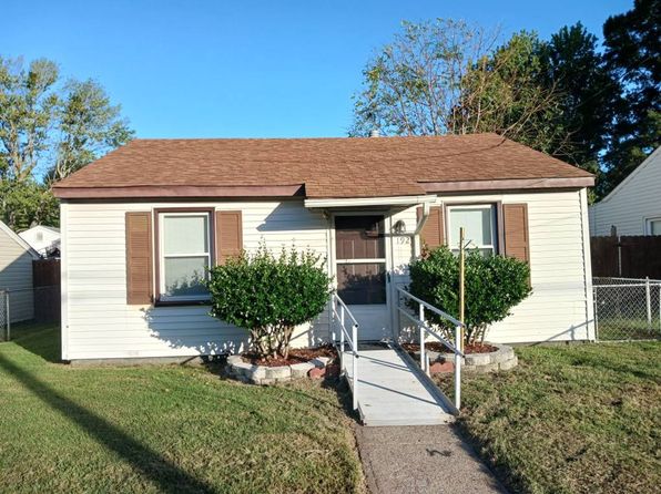 1921 Long Green Ln