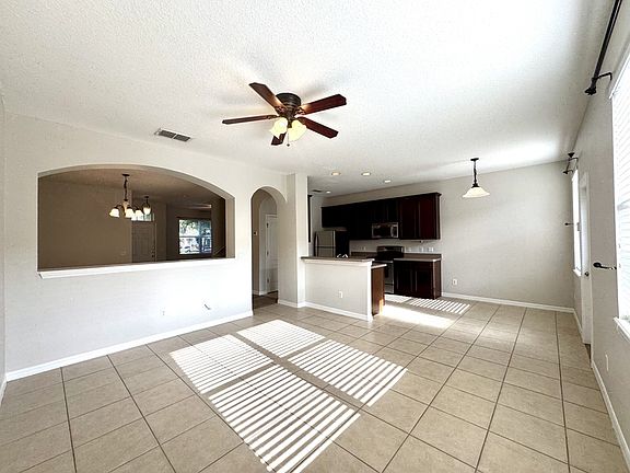 4th image of 13221 Silver Strand Falls Dr