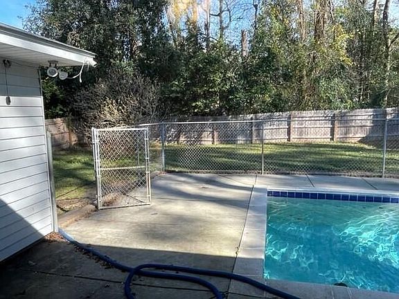 4th image of 605 San Salvador Dr