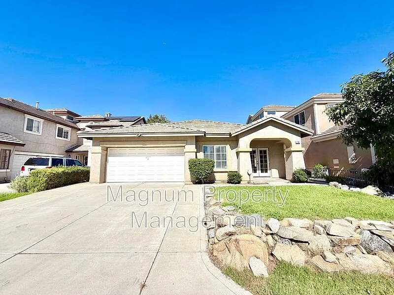 37961 Veranda Way