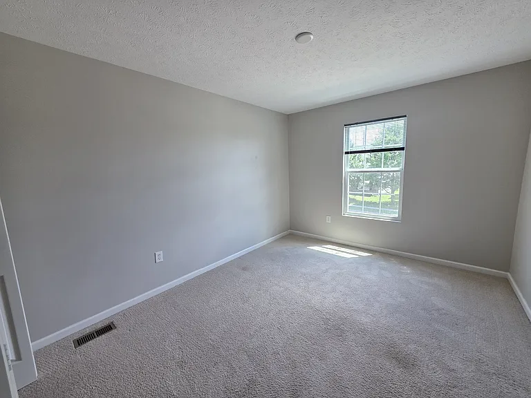 2078 Shadow Creek Blvd — Photo 25