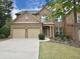 390 Skulley Dr, Roswell, GA 30076