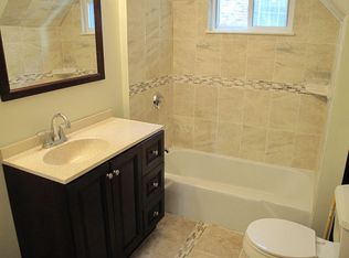 21 Bow Street Pl #1, Somerville, MA 02143