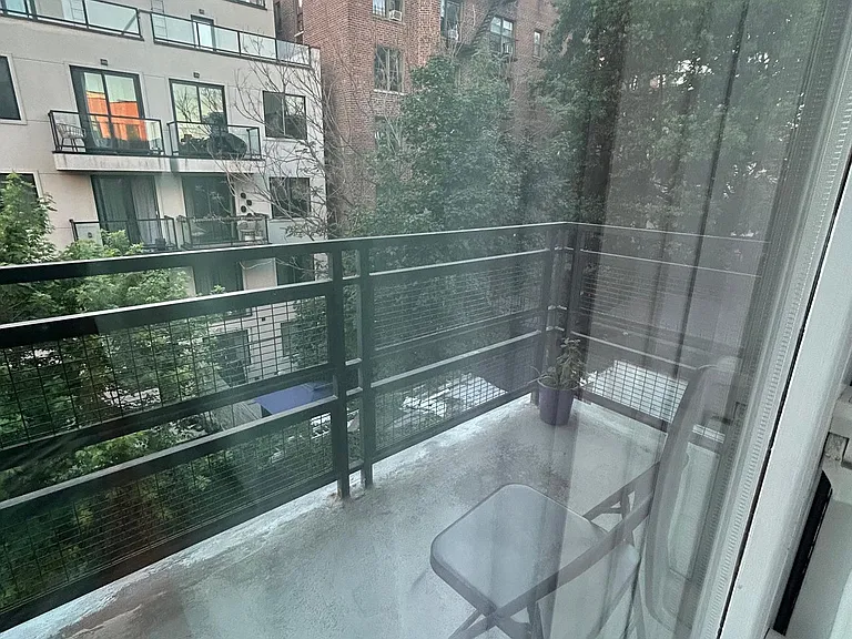 1612 New York Ave #3B — Photo 6