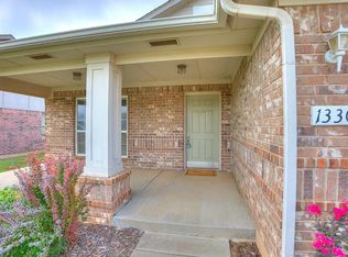 13308 SW 2nd Ter, Yukon, OK 73099