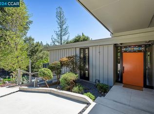 110 Orchard Rd, Orinda, CA 94563