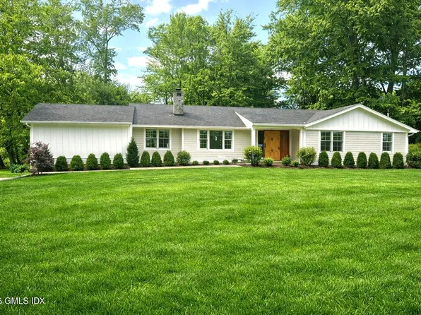 46 Stonehedge Dr S, Greenwich, CT 06831