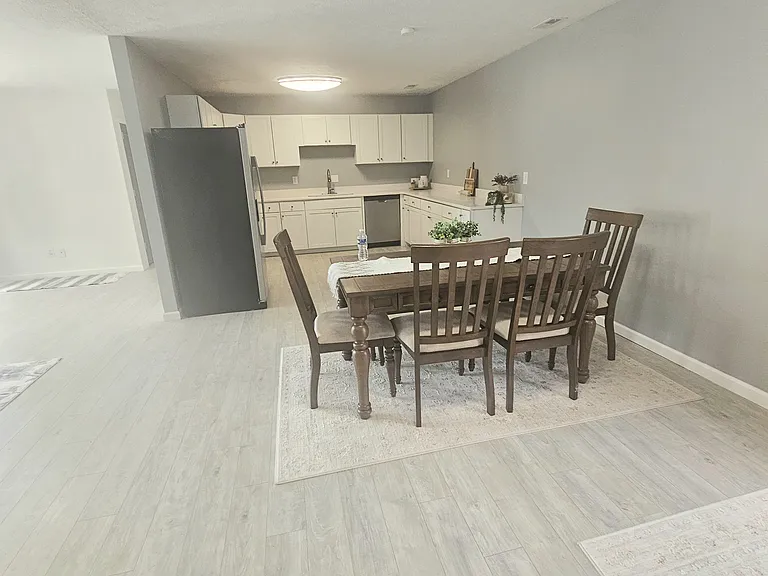 30 England Rd — Photo 6