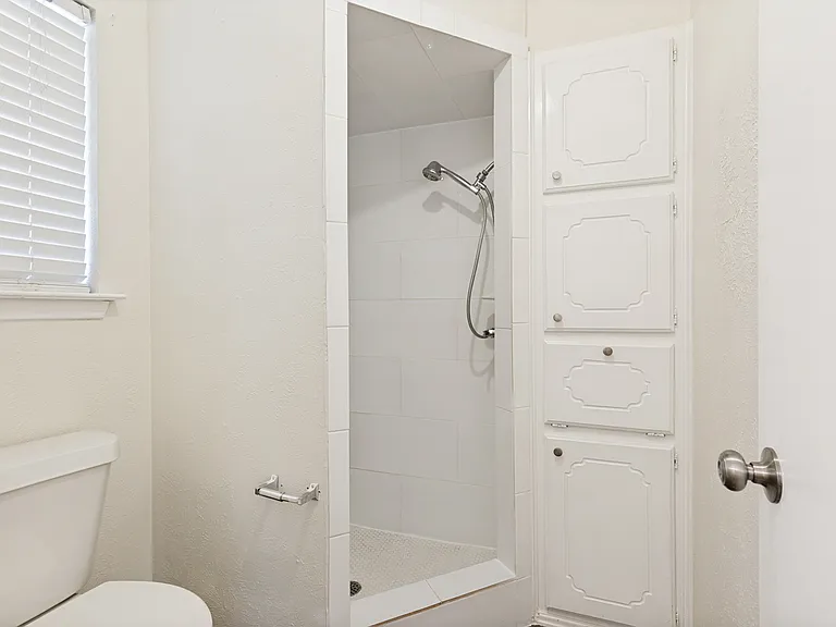 6737 Fair Meadows Dr — Photo 12