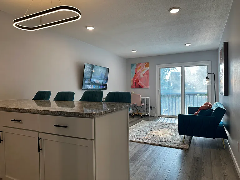 314 Oak St #26 — Photo 10