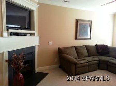 2nd image of 2032 A Cambria Dr