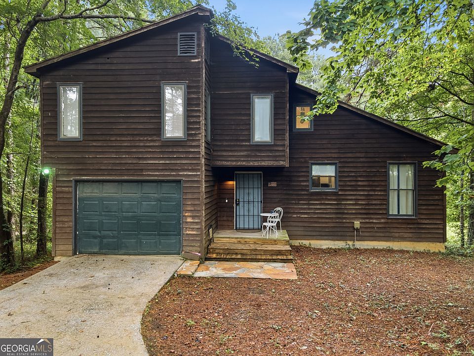 1st image of 242 Pine Pitch Rd
