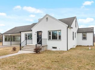 1700 Vernon St, Christiansburg, VA 24073