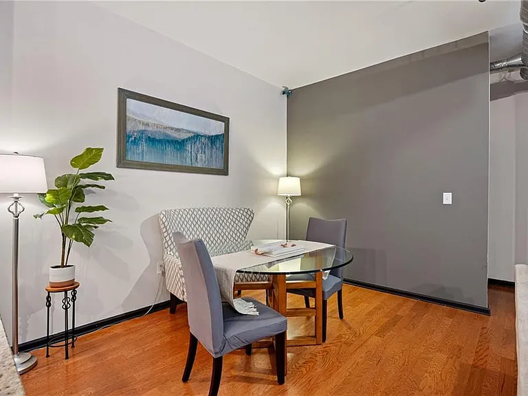 5300 Peachtree Rd #501 — Photo 10