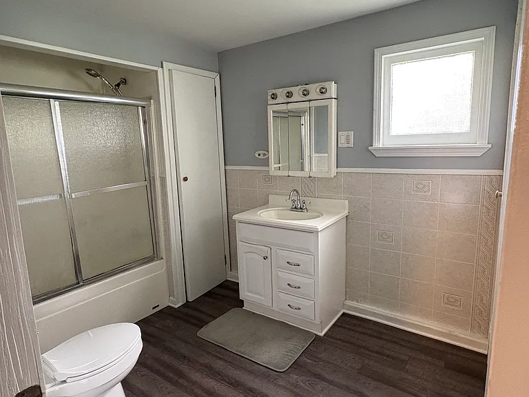 5917 Mount Clare Rd — Photo 6