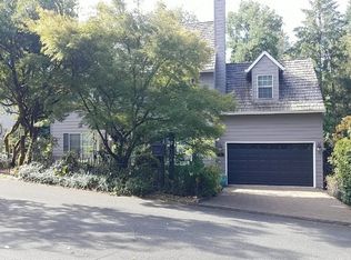 706 SW Colony Dr, Portland, OR 97219