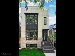3922 N Richmond St, Chicago, IL 60618