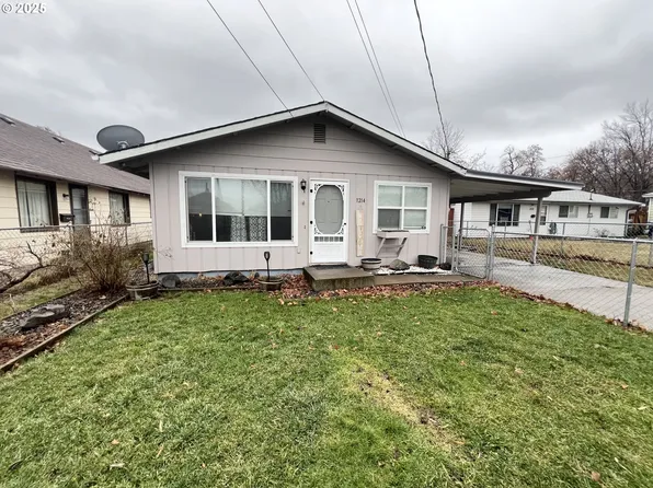 1214 W Ave, La Grande, OR 97850
