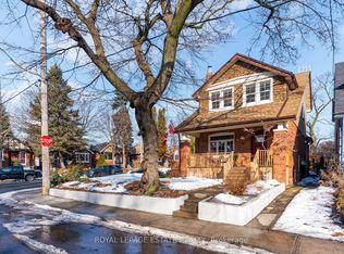 33 Ladykirk Ave, Toronto, ON M4L 3K8