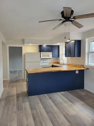 403 Locust St #A Photo 1