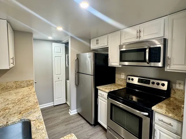 10322 Westridge Dr, Bowie, MD 20721