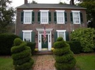 1742 Butztown Rd, Bethlehem, PA 18017