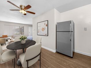 295 Chestnut Ave APT 2, Carlsbad, CA 92008