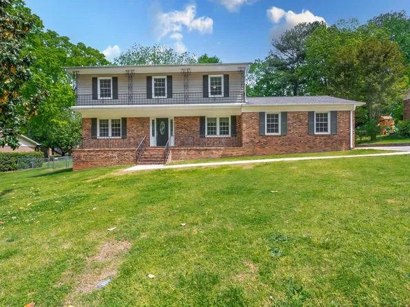 116 Chaucer Dr, Gaffney, SC 29341