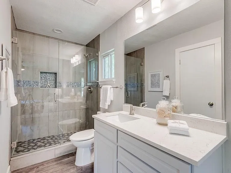 1512 Luray Dr — Photo 15