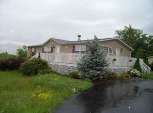 33 Bittersweet Dr, Hendersonville, NC 28792