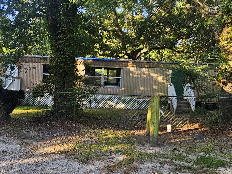 11115 Gorenflo Rd #10 — Photo 2