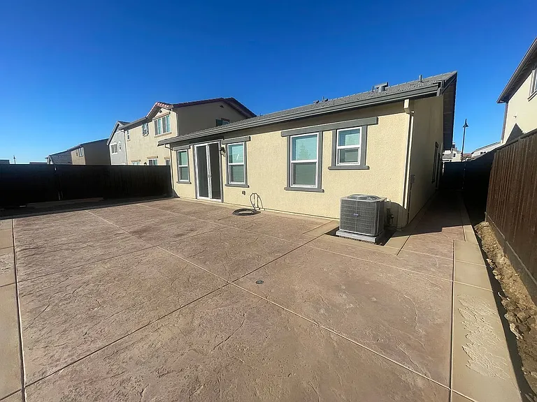 3176 Balance Cir — Photo 13