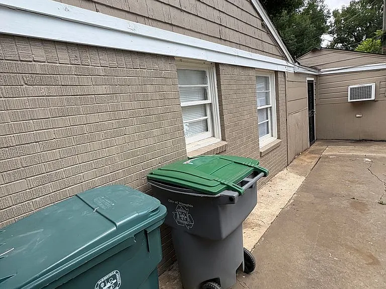 598 Orchard Ave — Photo 6