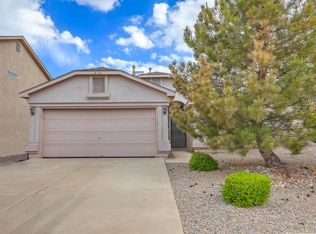 616 Autumn Meadows Dr NE, Rio Rancho, NM 87144