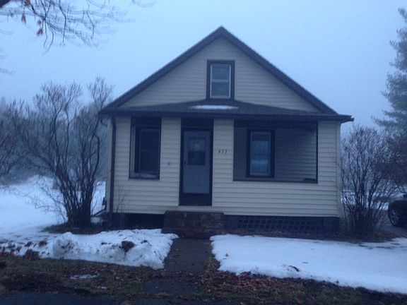 2nd image of 433 Newton St