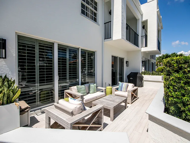2245 Monet Rd — Photo 25