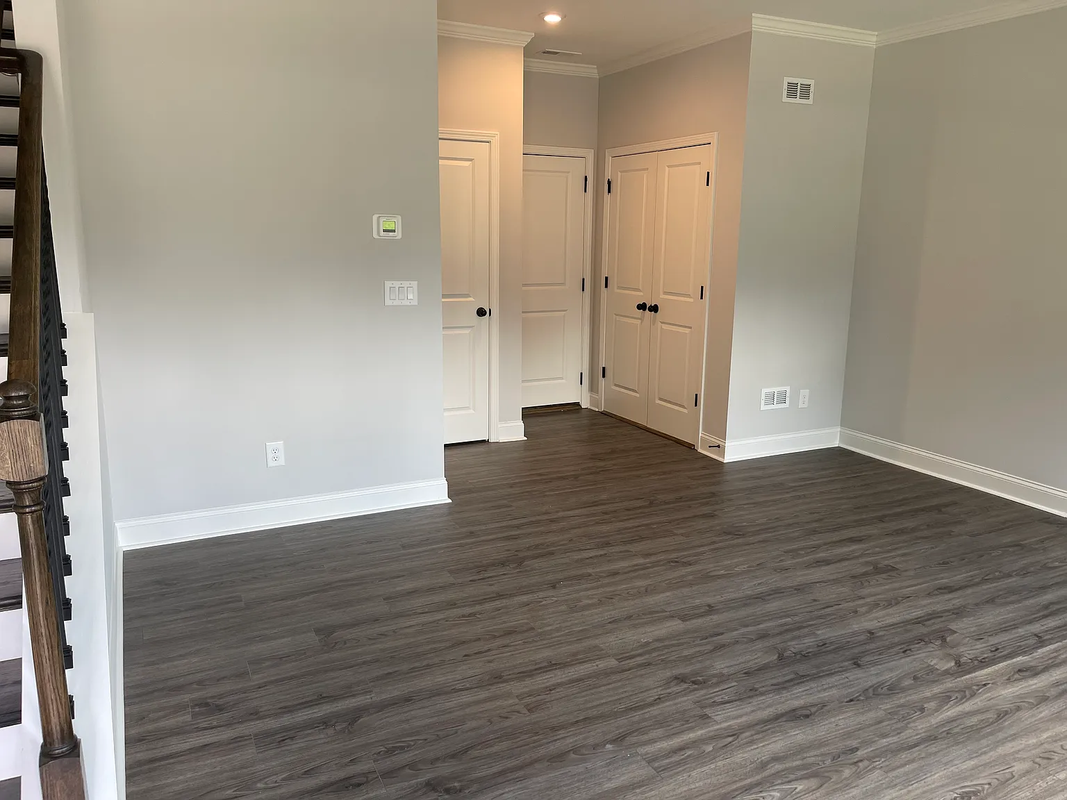 3 bed, 2000 sqft, $2,650 — Photo 3