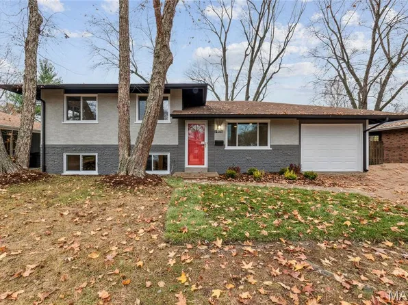1910 Apple Blossom Ct, Florissant, MO 63031